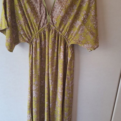 Boho style kaftan dress like new, multicolor floral with deep V neckline