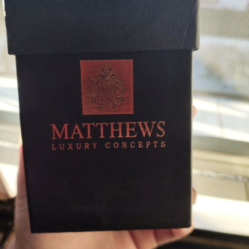 Black Forever Rose used, small box in luxury packaging