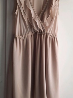 Guess dress size M new, beige