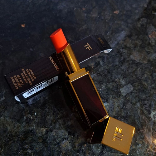 Lip Color satin matte Tom Ford lipstick Peche Perfect 05 new