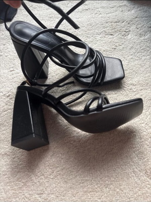 Black new heeled sandals size 37