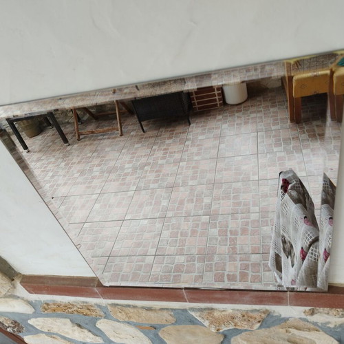 Bijouterie square mirror used