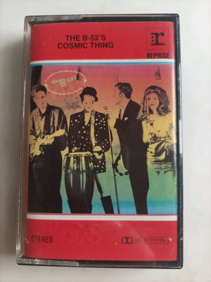 The B-52's Cosmic Thing cassette like new