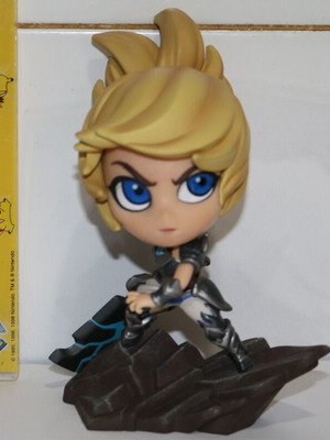 Championship Riven figure used from League of Legends