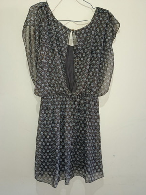 Lynne mini dress like new, printed, size Large, black and green