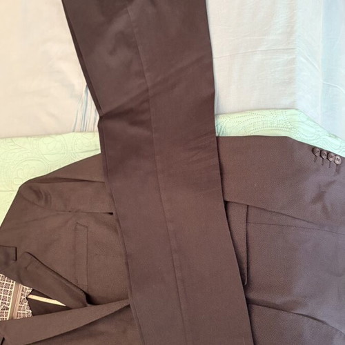 Berto Lucci Suit size 54 like new, blue