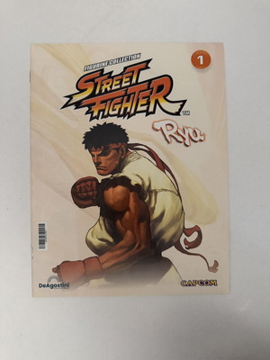 Street Fighter Ryu figure #1 with box and booklet