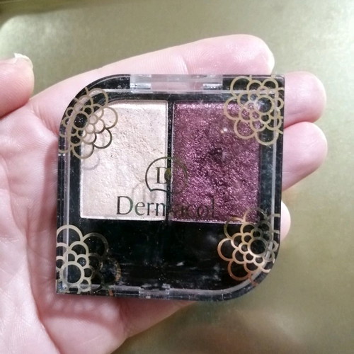 Dermacol double eyeshadow used in 2 shades