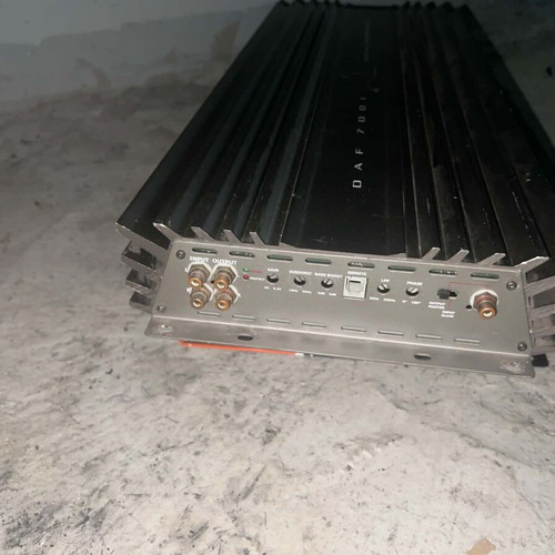 Dragkster car amplifier, mono channel
