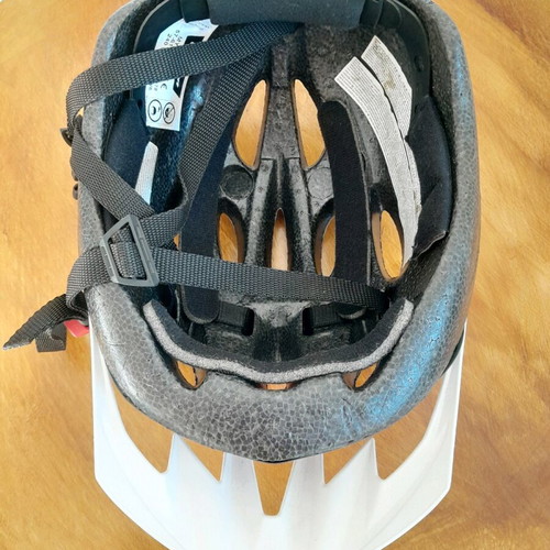 Polisport Bicycle Helmet like new, size 57-61 cm