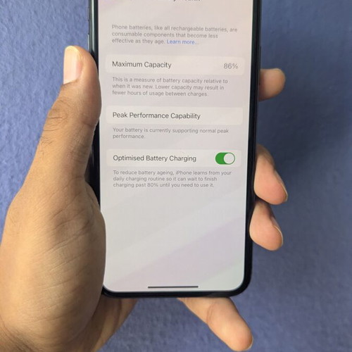 iPhone X 256GB used with 86% battery health and minor screen crack