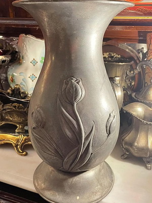 Art Nouveau Large Tin Used Dutch Decorative Piece