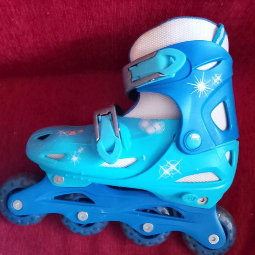 Children's roller skates set 2008 used, adjustable size with helmet, 3 pieces