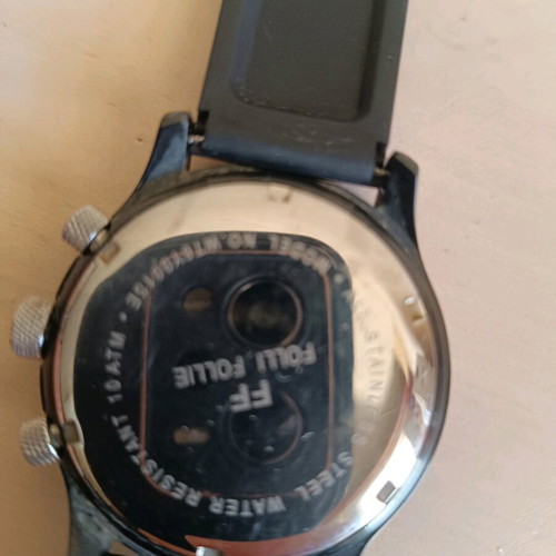 Folli Follie men's watch used with broken glass, black