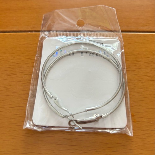 Hoop earrings new, silver