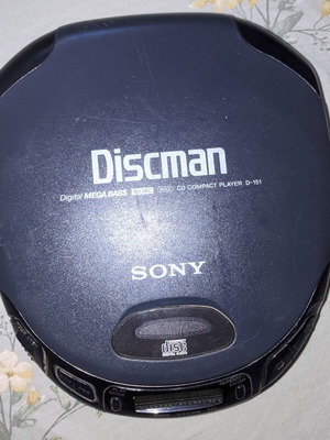 Sony Discman D-151 Portable CD Player with Digital Mega Bass