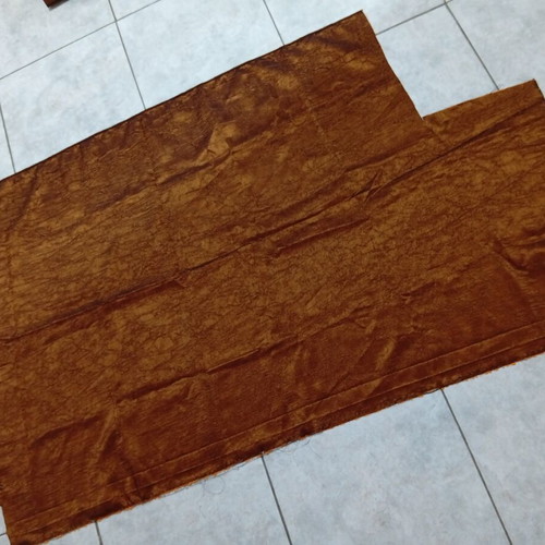 Fabric pieces for curtain, 2.90m height and 68cm width, plus smaller piece