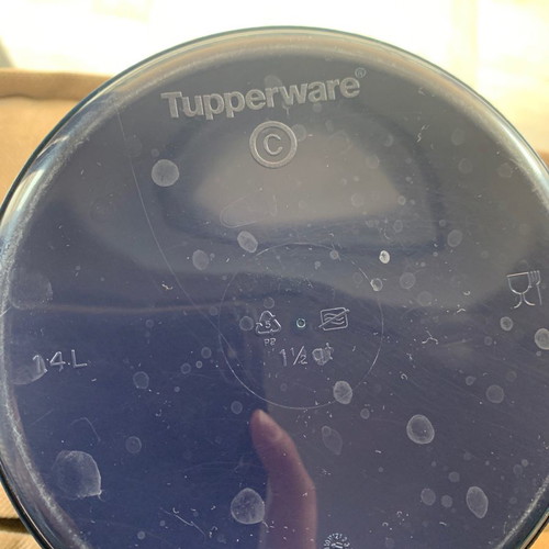 Tupperware canister 1.4L