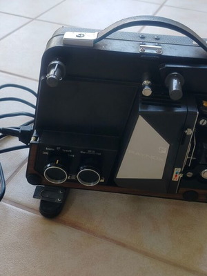 Raynox DU 707 TC Dual 8 Film Projector like new