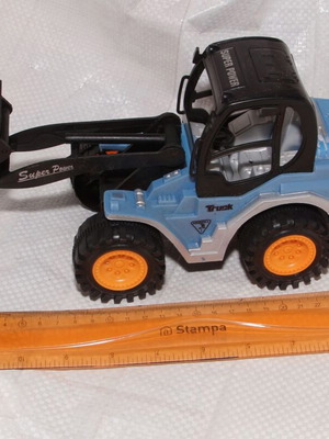 Plastic Excavator Tractor like new