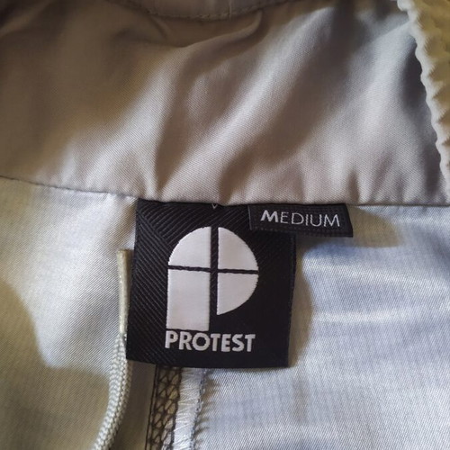 Protest swim shorts size M like new, burgundy color