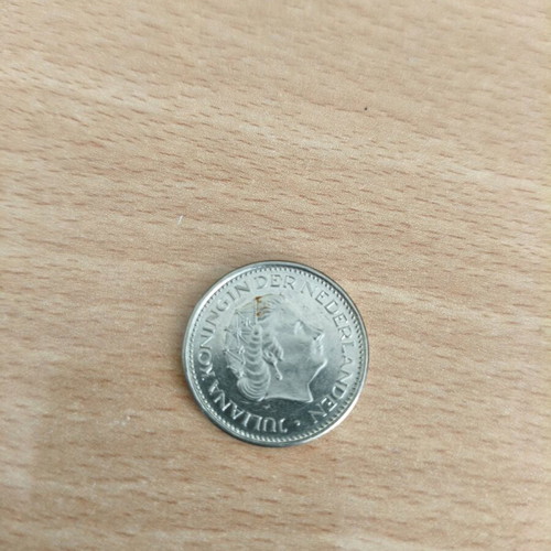 Dutch 1 Gulden coin used 1980 nickel