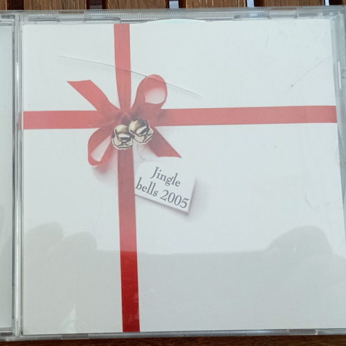 Jungle Bells 2005 CD like new