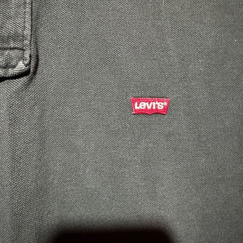 Levi’s long-sleeve polo used, size medium, black