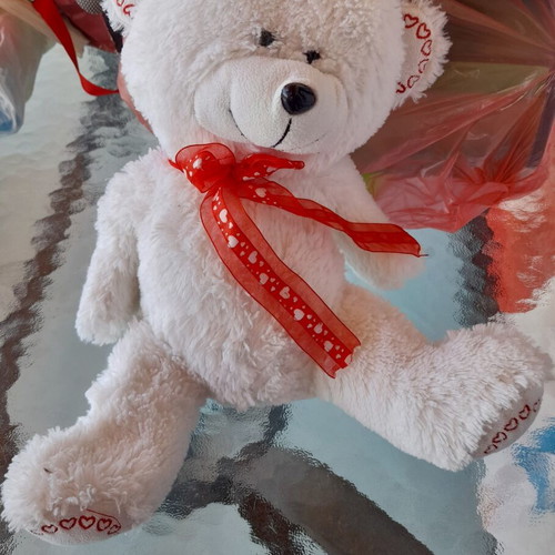 Stuffed toys like new, sold as a pack