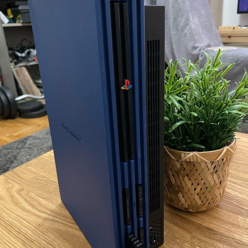 PlayStation 2 (PS2) FAT custom διχρωμία μπλε/μαύρο σαν καινούργιο με HDD 250GB