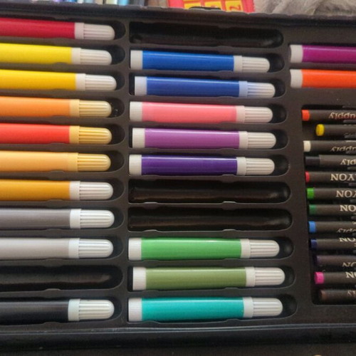 Art Studio case used for kids
