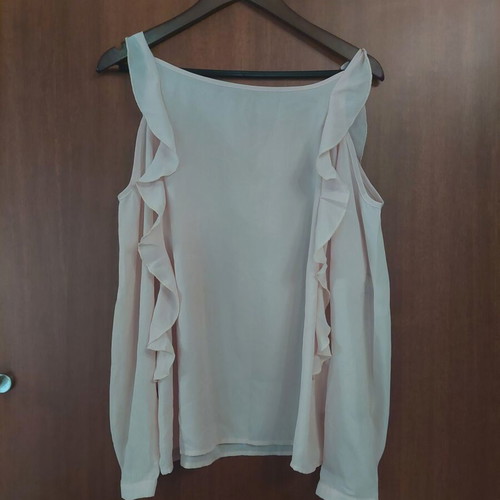 Axel pink blouse airy like new, off-shoulder