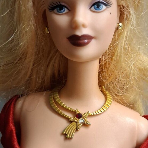 Barbie Hollywood Cast Party Doll 2001 Vintage Mattel Red Gown