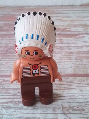 Lego Duplo Indian Chief Man figure like new, height 6 cm