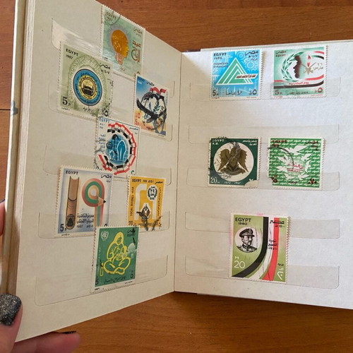 Album with old Egyptian stamps used, 100 pieces