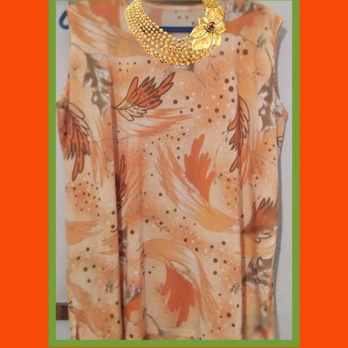 Blouse in shades of orange with beautiful design, like new, XL