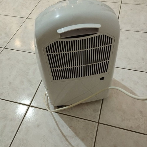 Felix dehumidifier like new