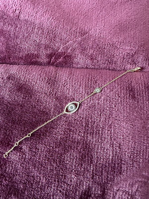 Bracelet new, gold color