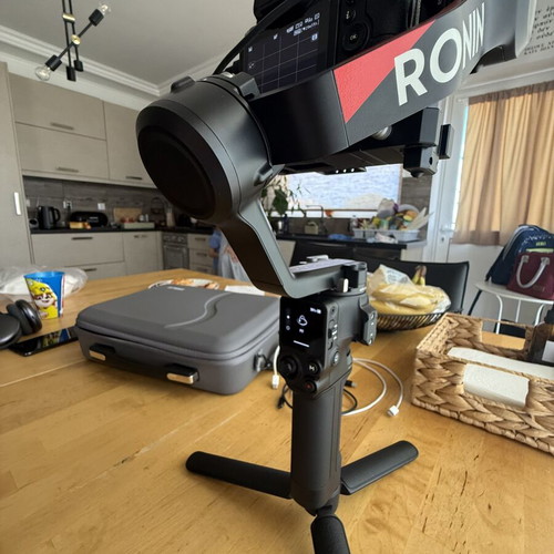 DJI Ronin RS4 Pro gimbal like new with warranty