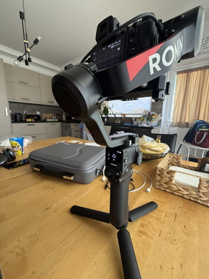 DJI Ronin RS4 Pro gimbal like new with warranty