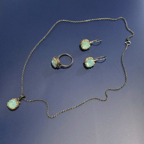 Jewelry set with semi-precious stone, like new, ring size 54