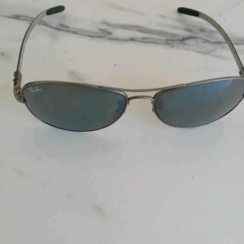 Ray Ban sunglasses like new