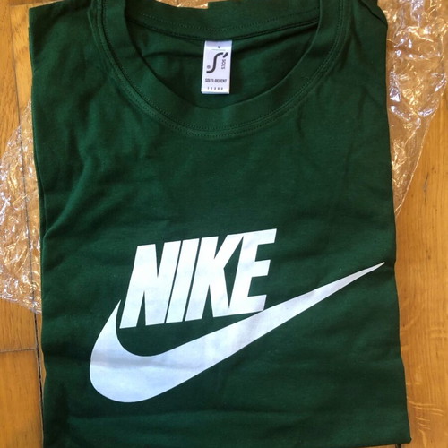 Nike dark green t-shirt