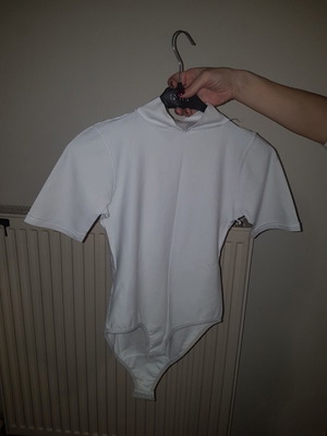 Turtleneck short-sleeve bodysuit white like new size M