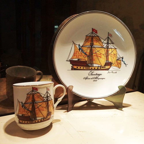 Porcelain collection The Ships of the Great Navigators new, set of 12 plates and cups Furstenberg