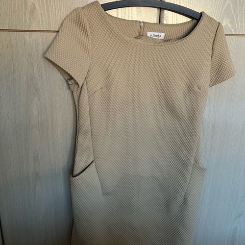 Quilted dress with pockets Medium used, beige camel