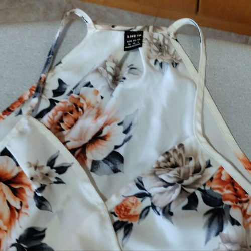 Shein Floral Wrap Cami Top Size M New Multicolor
