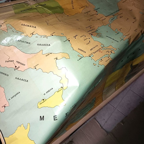 Large map like new, school size, collectible