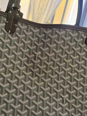 Handbag shoulder bag like new
