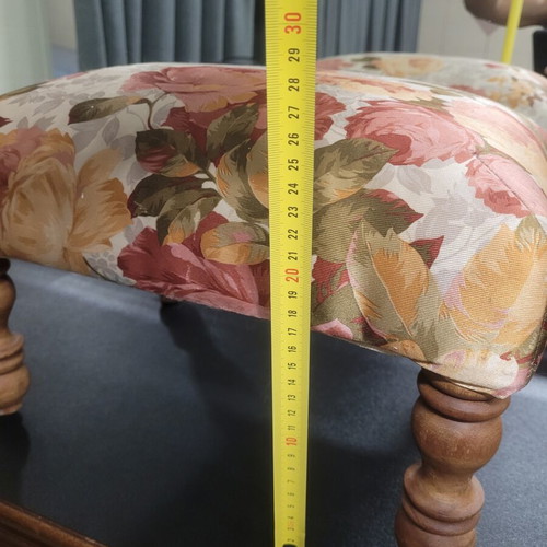 Decorative stool like new